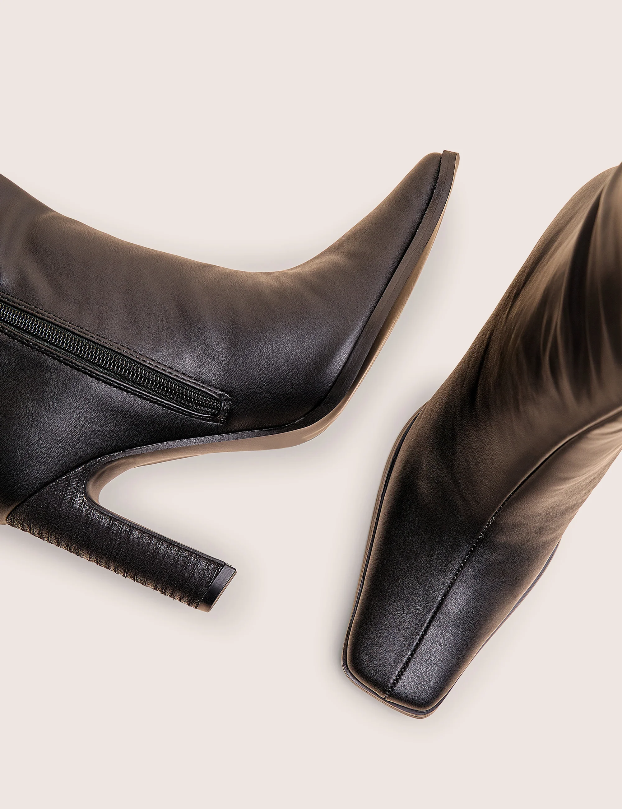 Acquilla Black Knee High Flared Heel Boots - Image 5