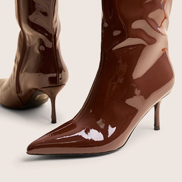 Amped Chocolate Patent Pointed Toe Mid Heel Knee High Boots - Image 4
