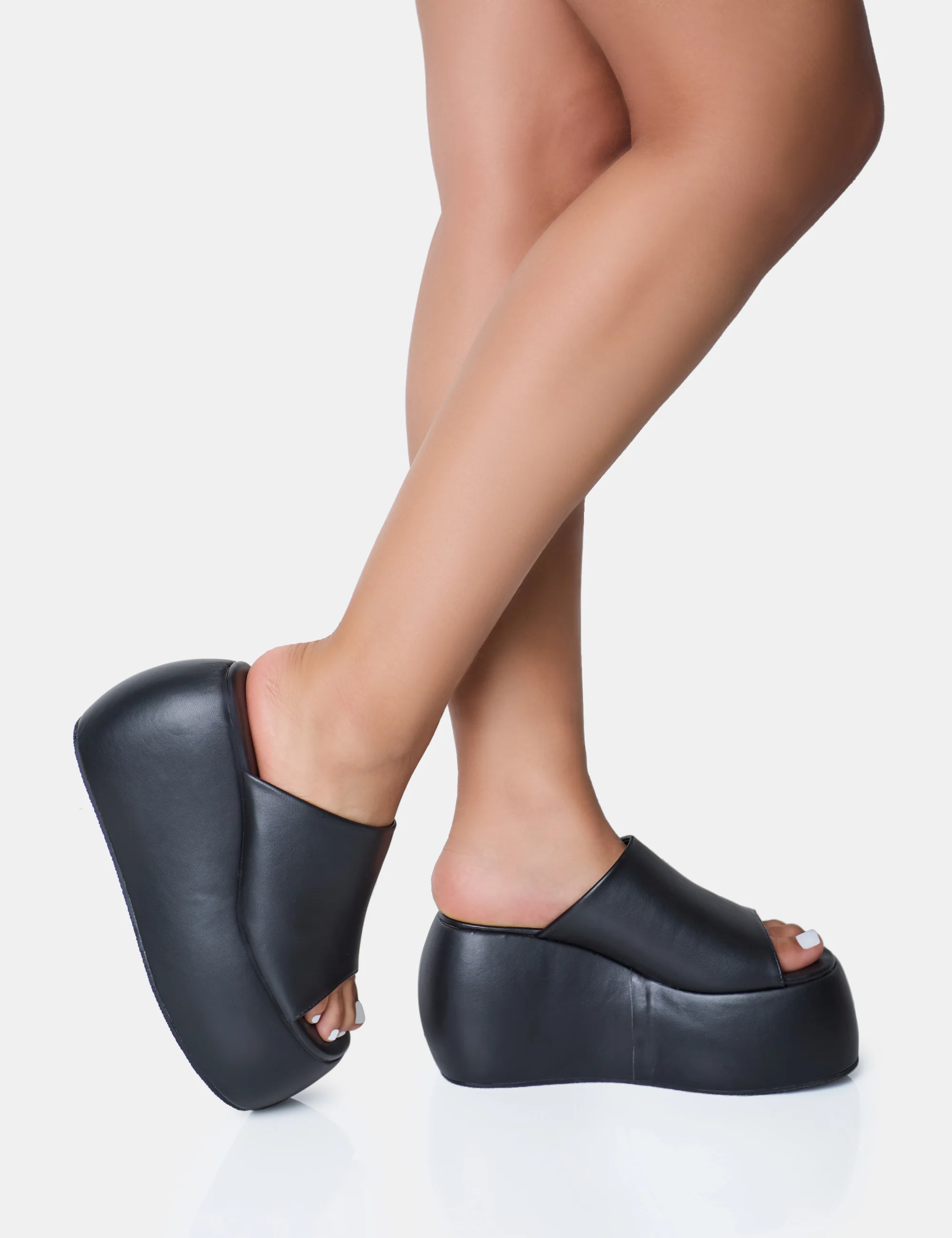 Blue Moon Black Chunky Platform Wedge Sandals - Image 2