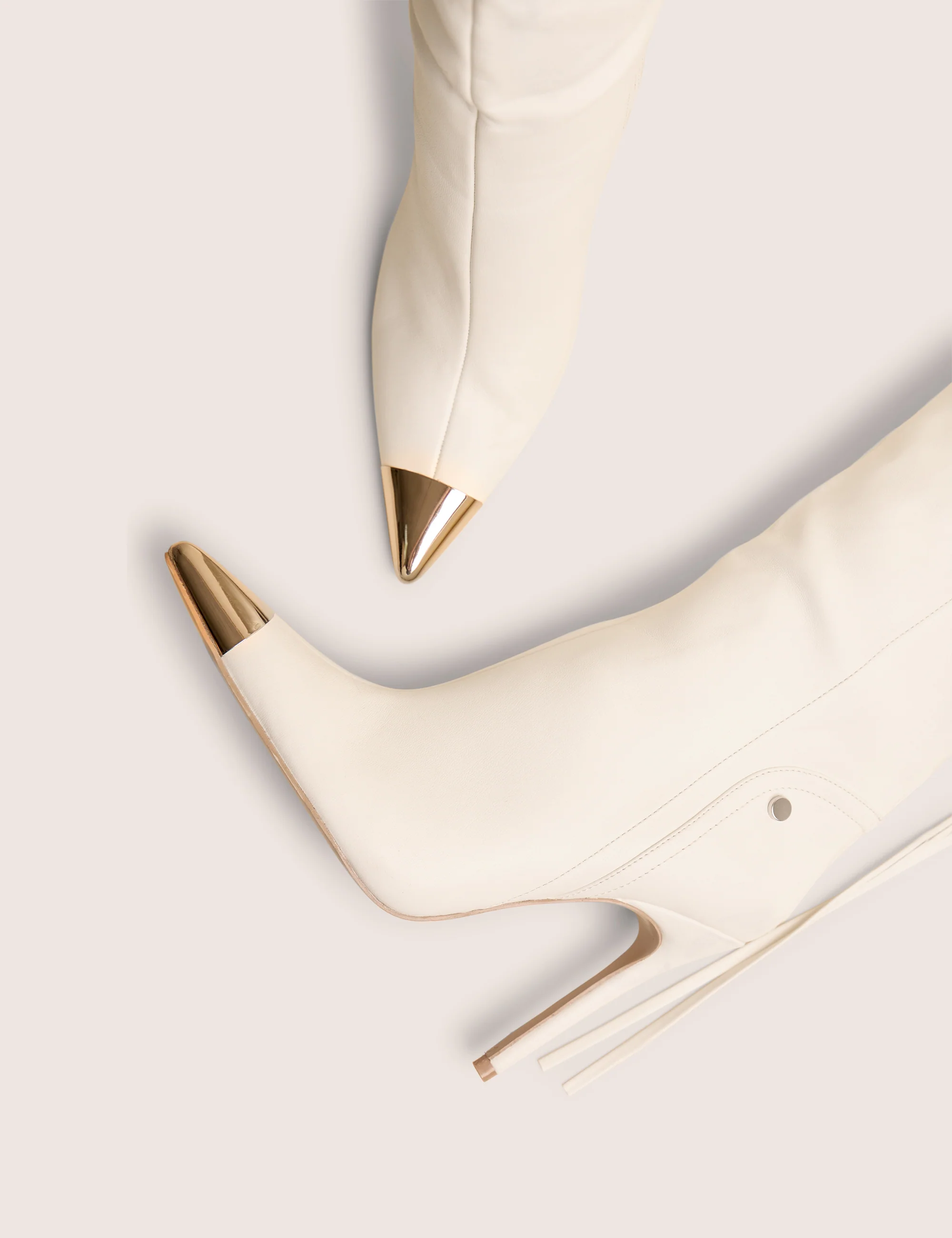 Finest White Toe Cap Detail Pointed Knee High Boots - Image 5