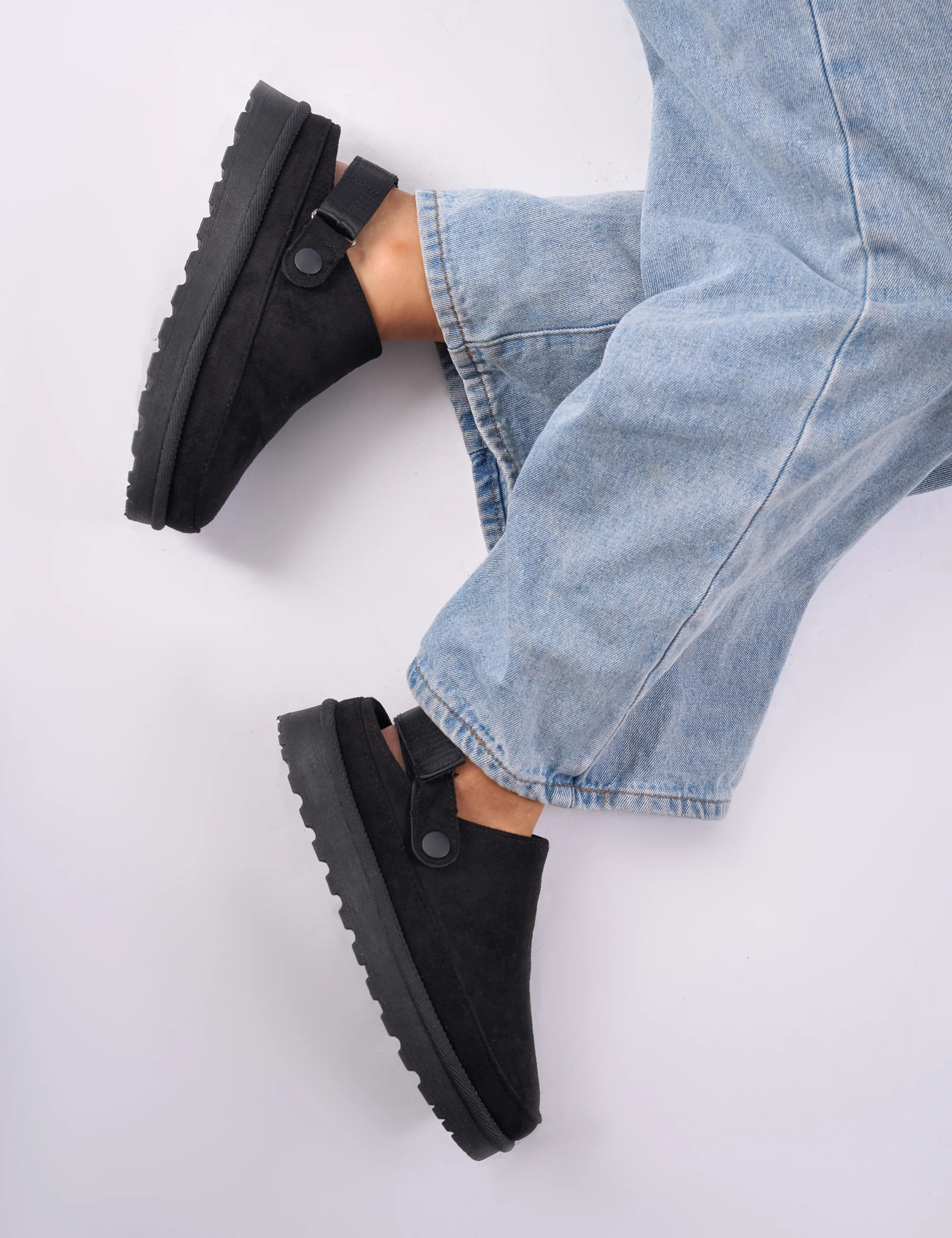 Goldie Black Faux Fur Lined Mules - Image 3