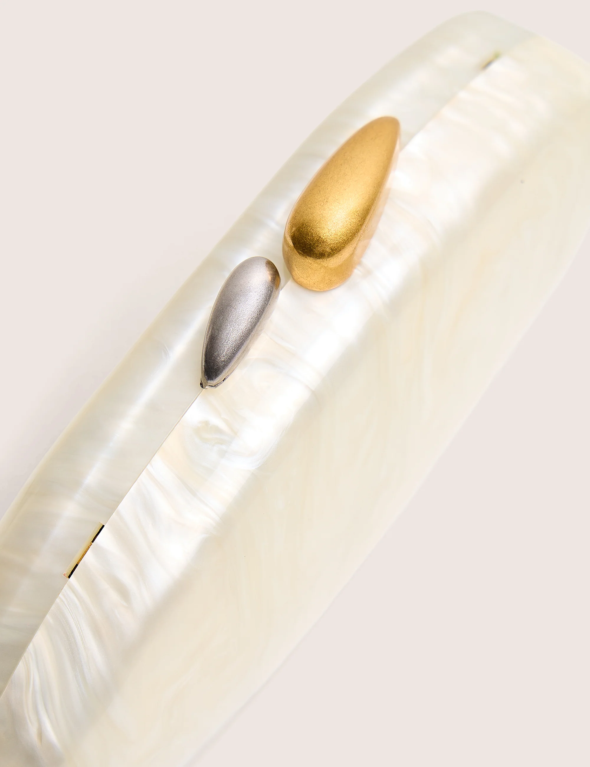 Hard Shell Oval Clutch Bag Pearl White - Image 3