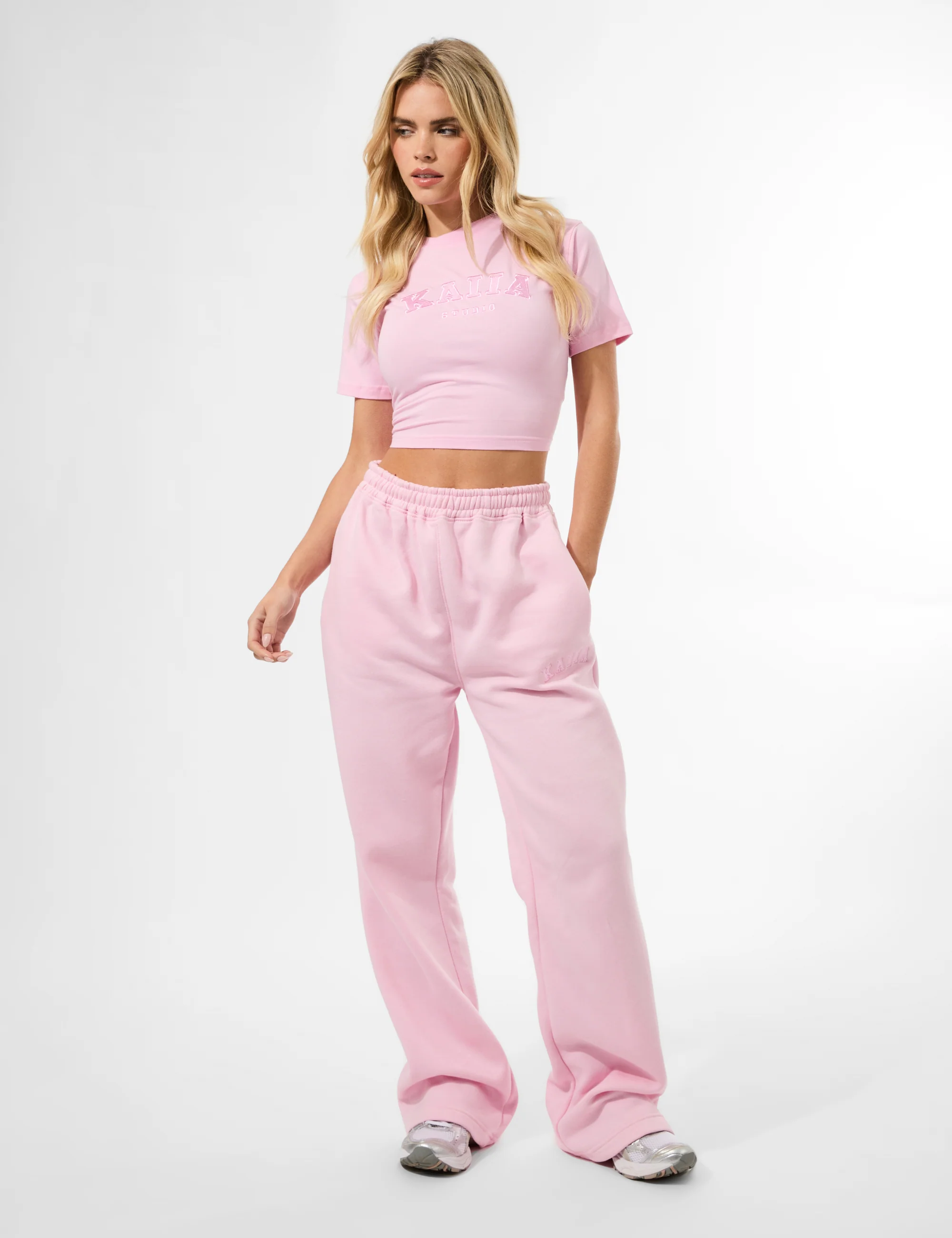 Kaiia Studio Baby Tee Baby Pink - Image 4