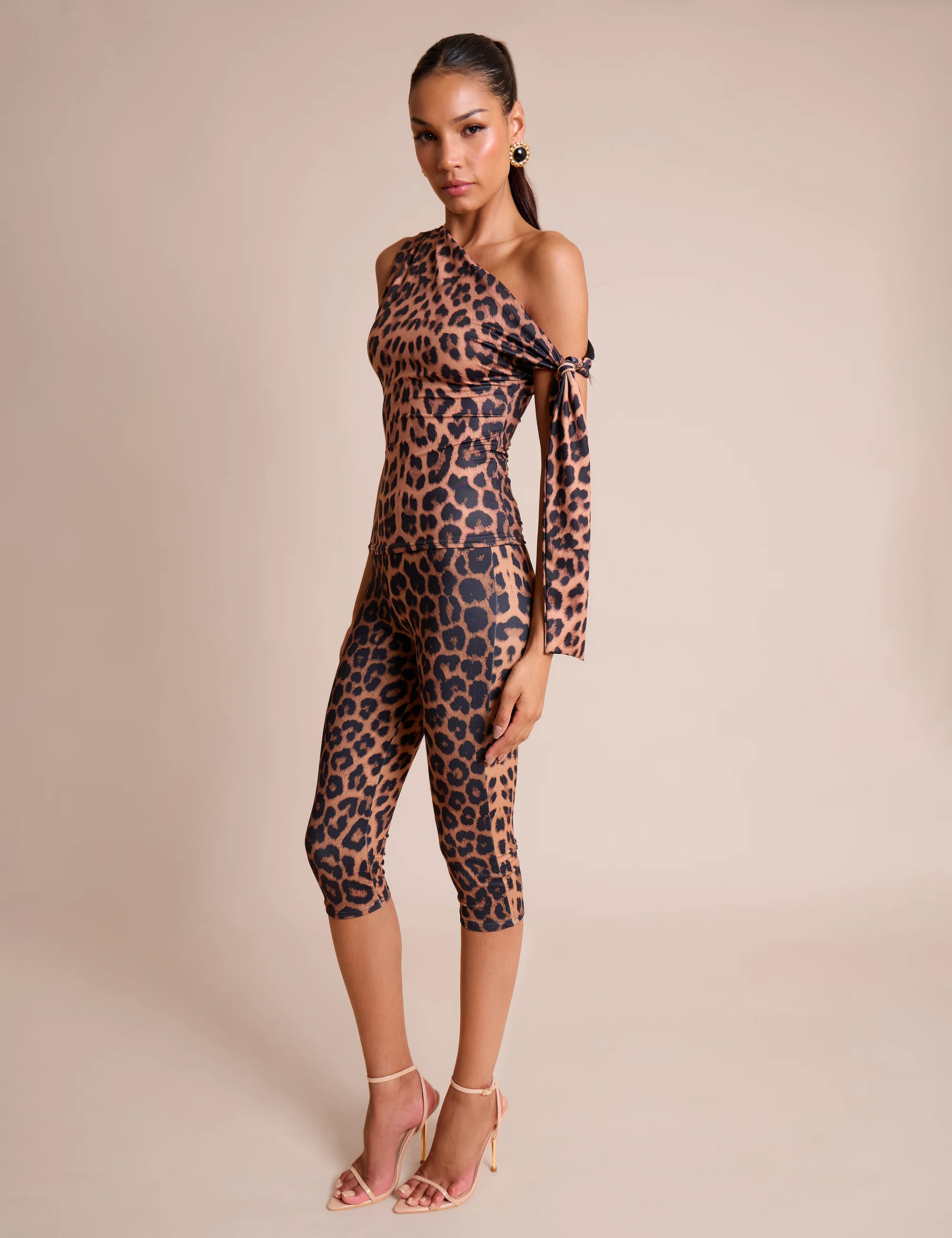 Knot Detail Asymmetric One Shoulder Luxe Slinky Top Leopard - Image 3