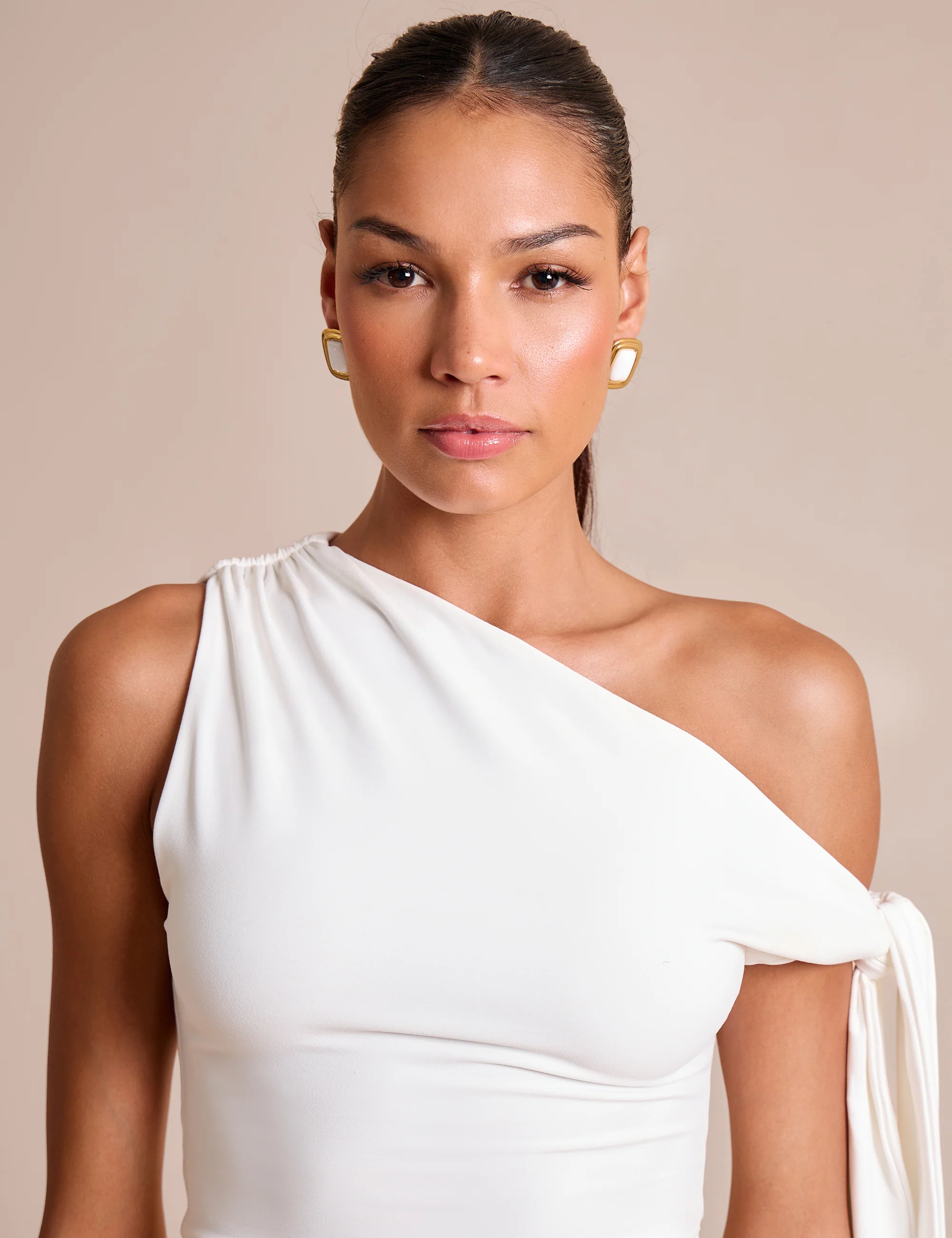 Knot Detail Asymmetric One Shoulder Luxe Slinky Top White - Image 3