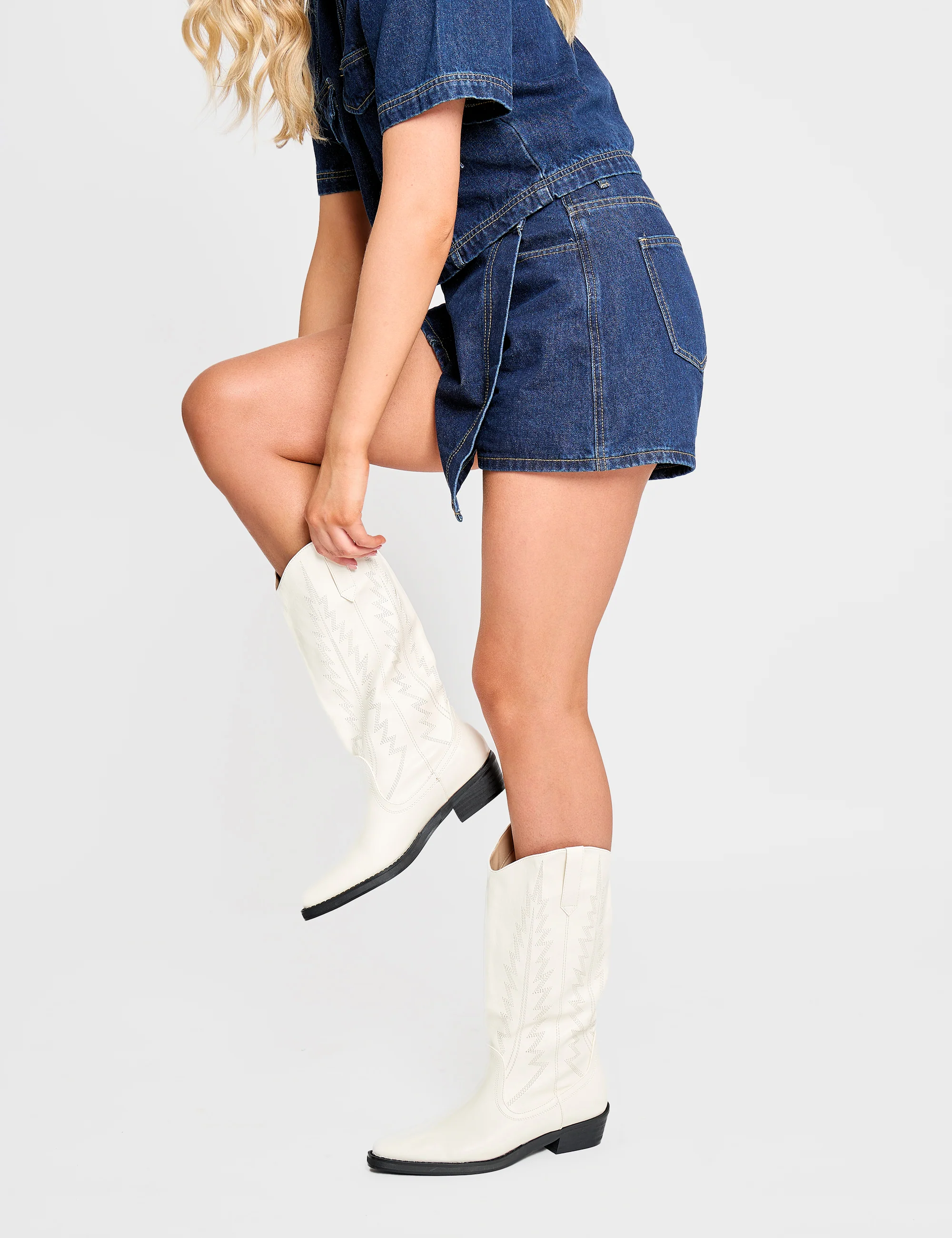 Koboi White Western Flat Cowboy Boots - Image 6