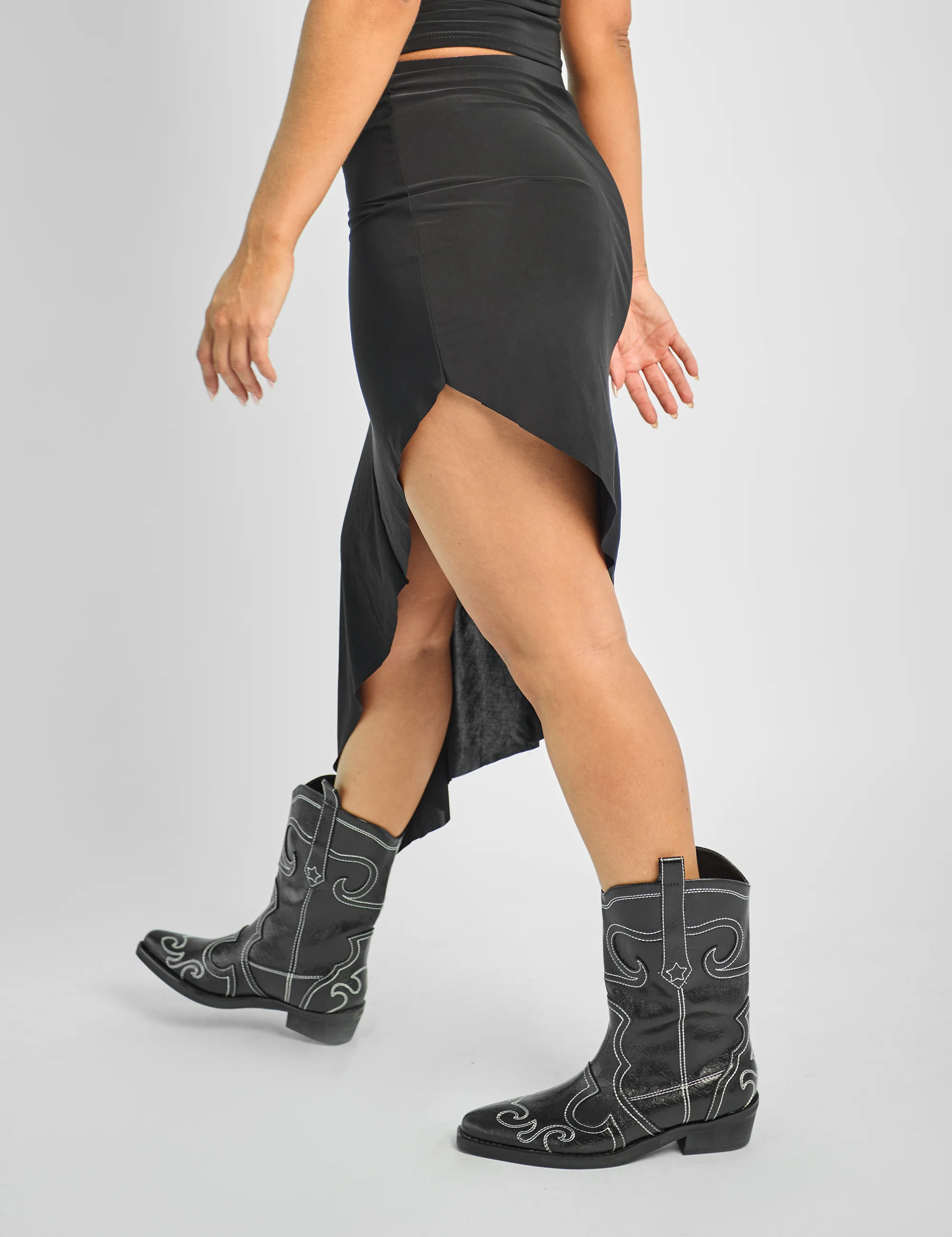 Lace Trim Midi Skirt Co-ord Black - Image 3