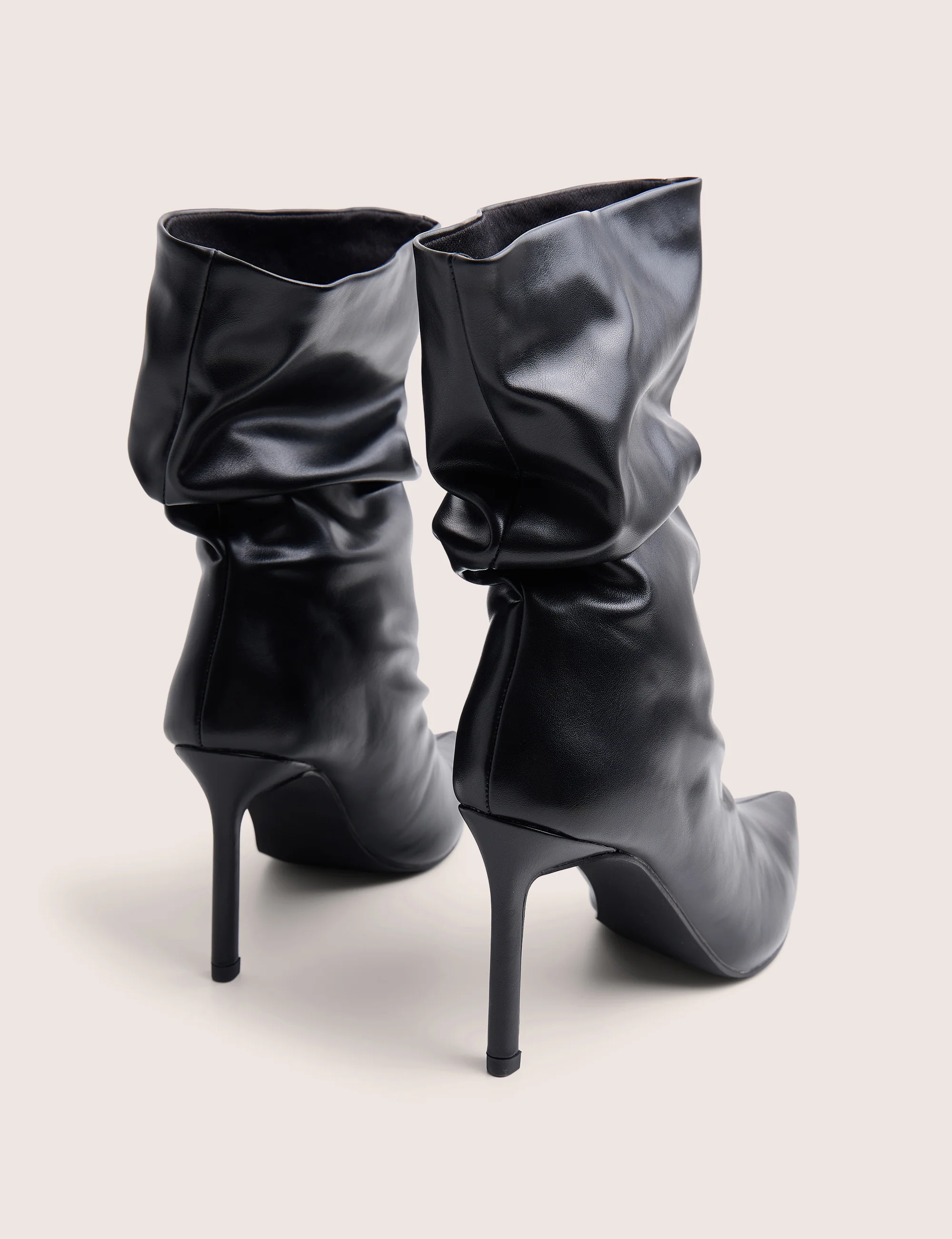 LILU BLACK PU RUCHED MID HEEL ANKLE BOOT - Image 3