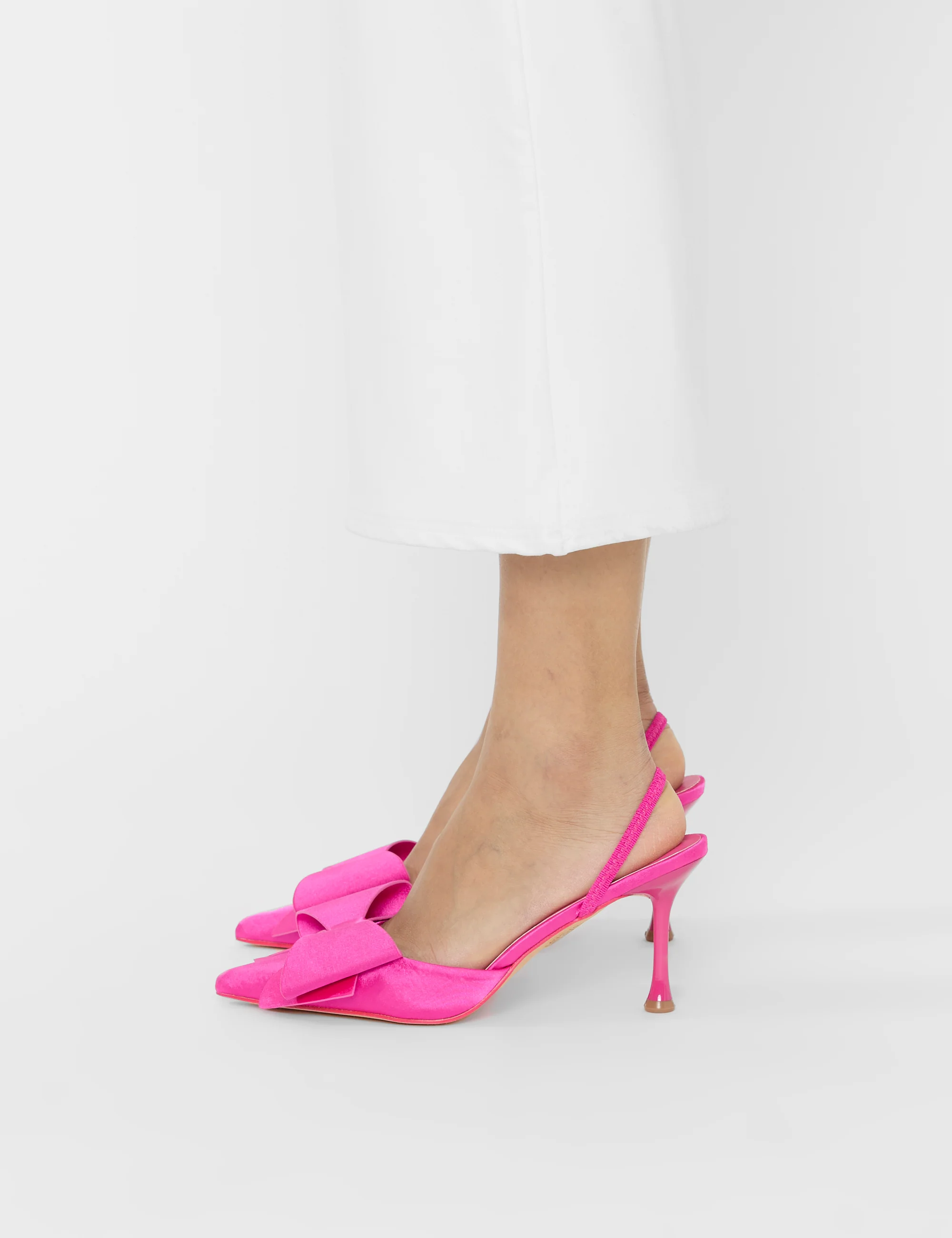 Loren Fuchsia Satin Bow Detail Slingback Court Mid Heels - Image 3