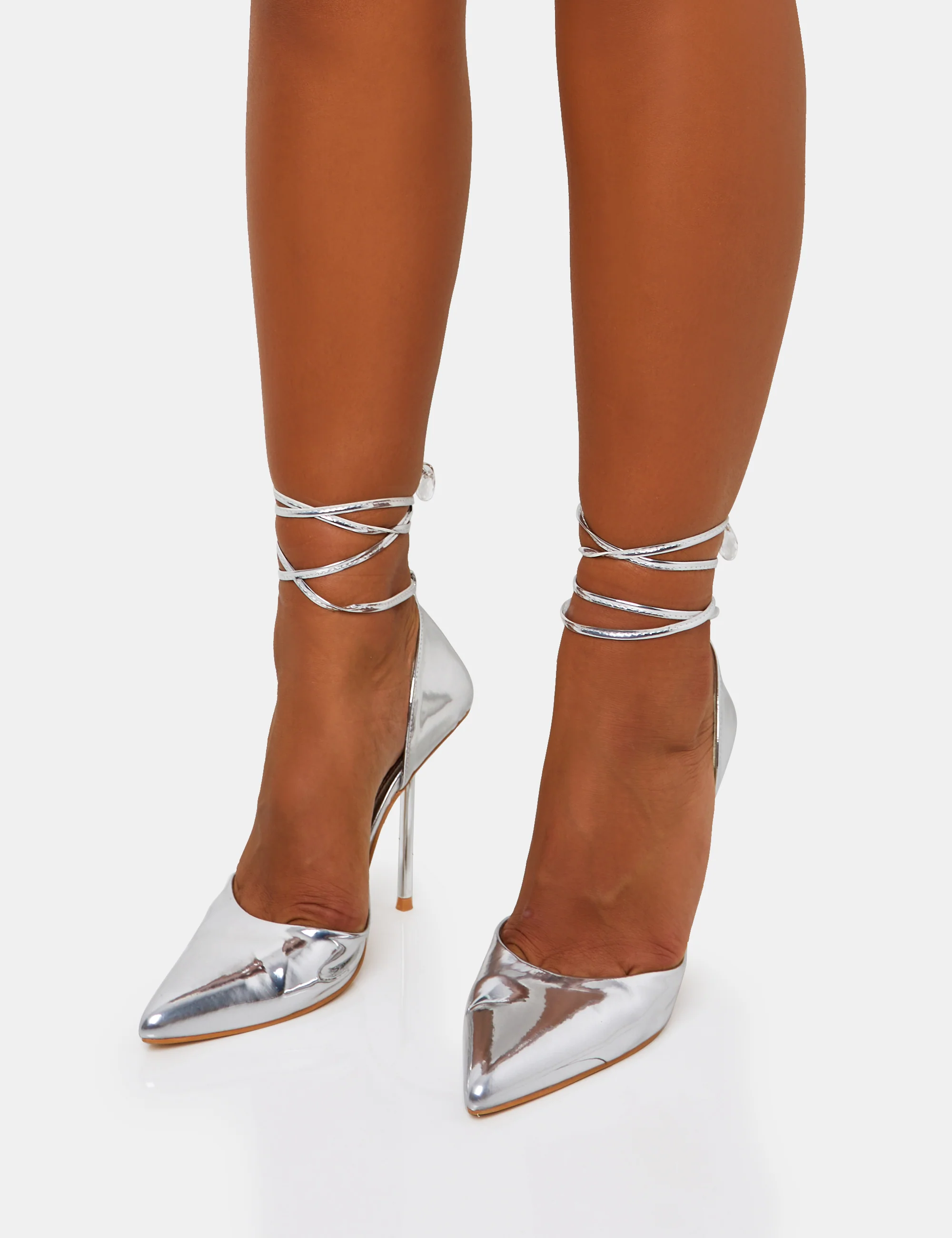 Masterpiece Silver Metallic Mirror Pointed Toe Court Stiletto Heels - Image 3