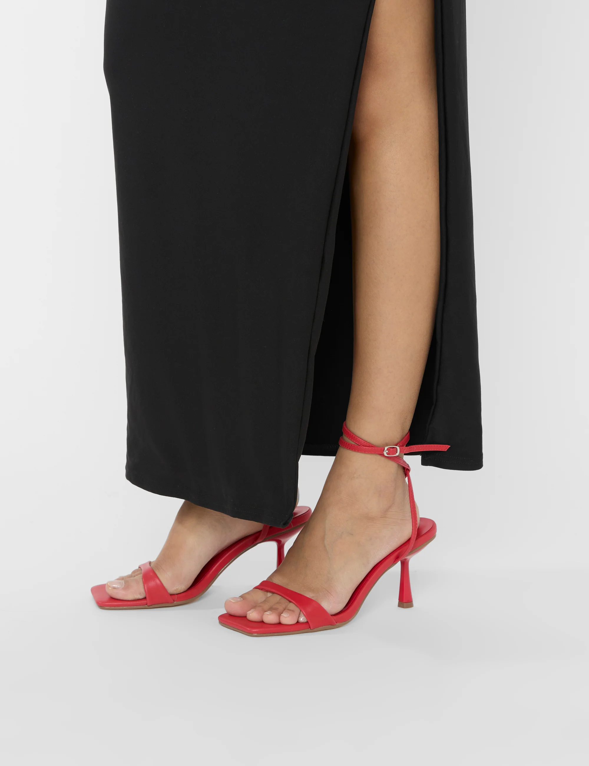 Mawu Red Pu Strappy Barely There Mid Heels - Image 3