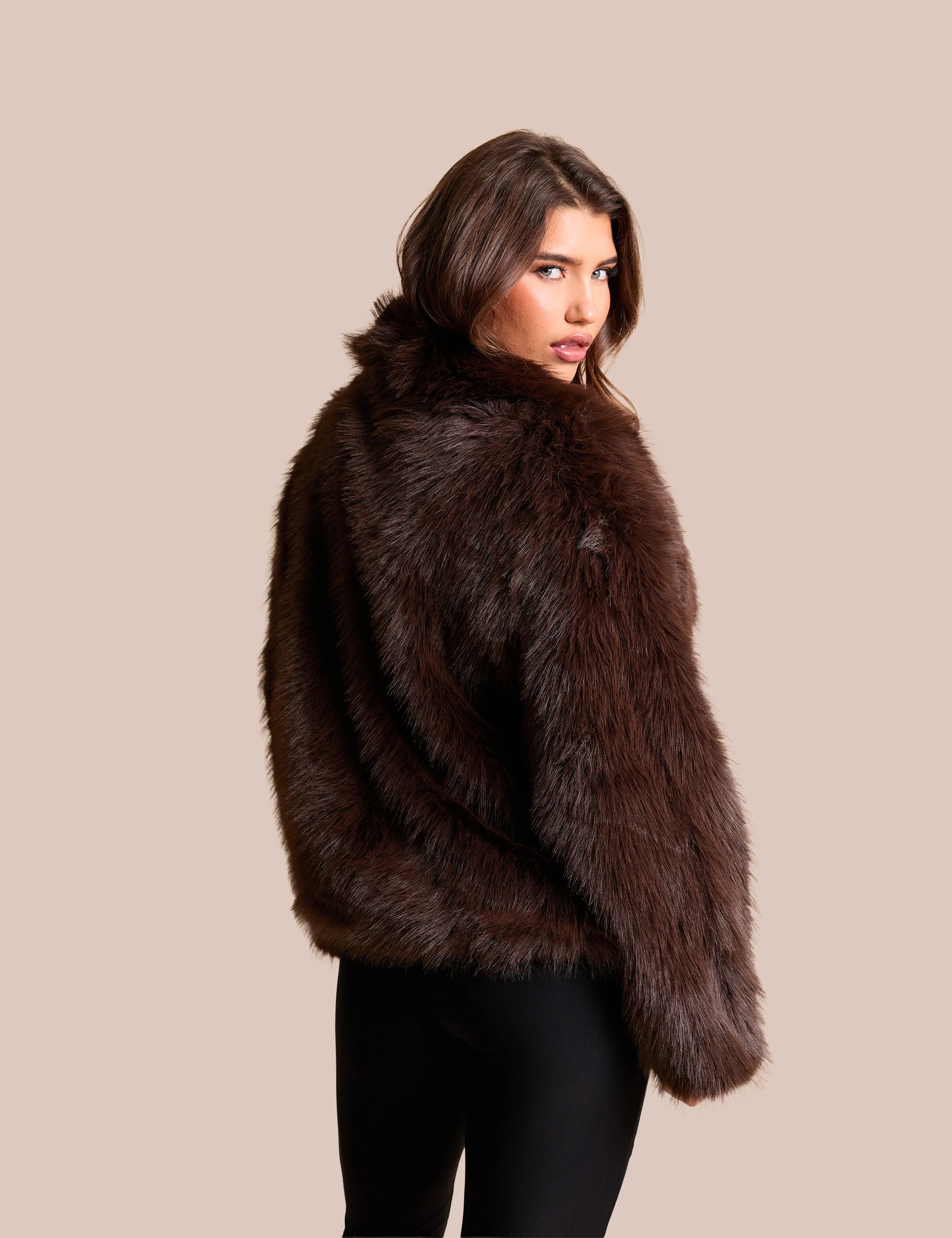 Oversized Collar Faux Fur Jacket Chocolate - Image 3