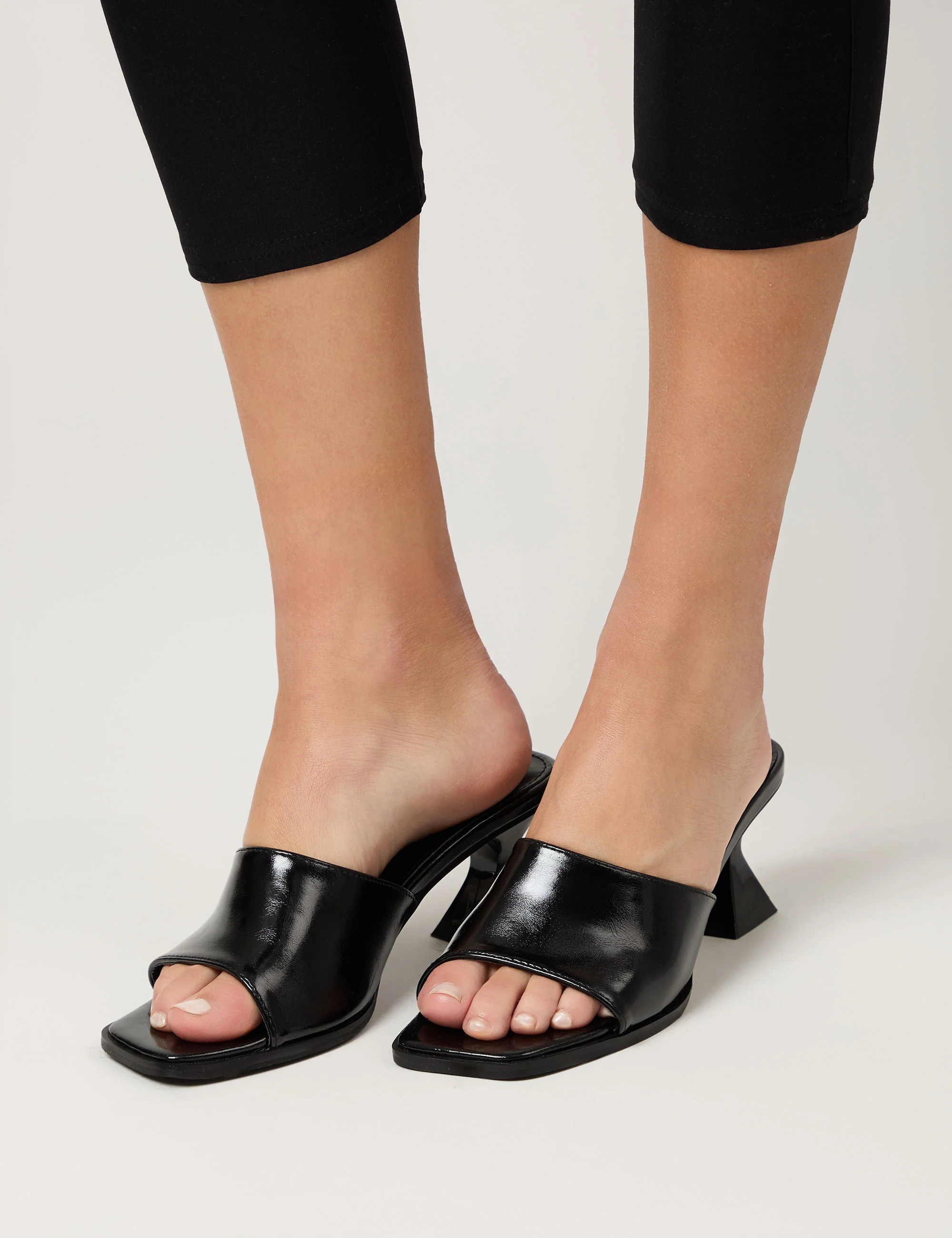 Romi Black Patent Mule Square Toe Flared Block Mid Heels - Image 5