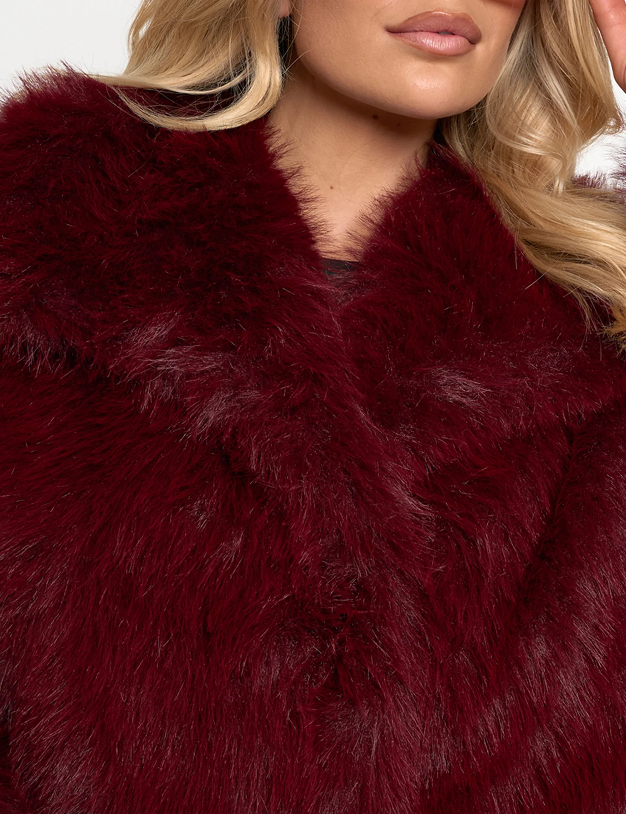 Short Faux Fur Jacket Burgundy - Image 4