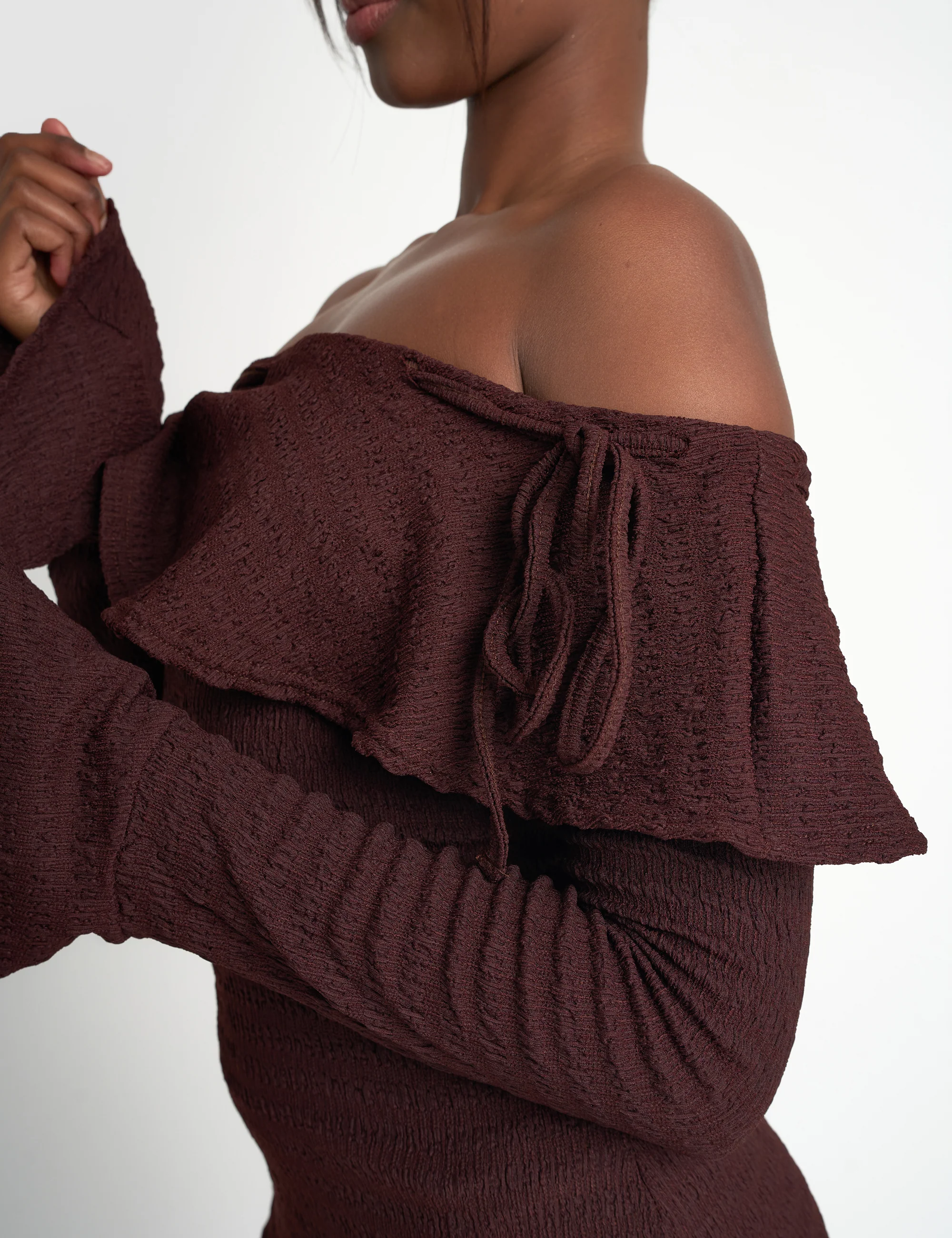 Textured Bardot Mini Dress Chocolate - Image 3